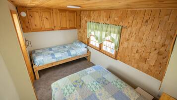 4 chambres, fer et planche Ă  repasser, Wi-Fi, draps fournis