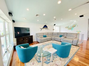 TV, video games, table football - •1/2 Block to Beach •6BR Home •Sleeps Large Groups •Pool •Elevator •Ocean Views (New Smyrna Beach)