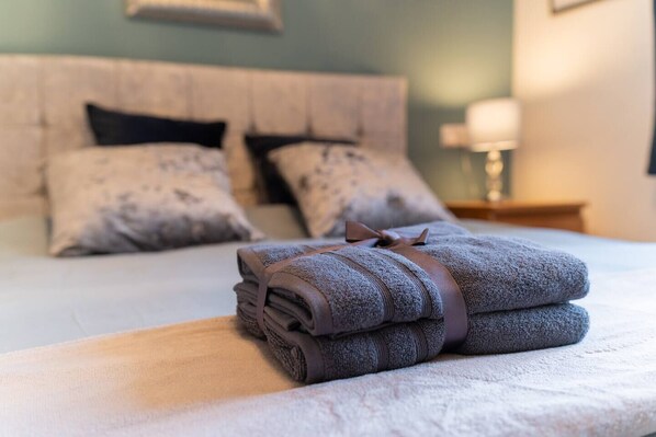 2 Schlafzimmer, Bügeleisen/Bügelbrett, WLAN, Bettwäsche