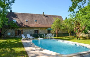 Piscine extérieure