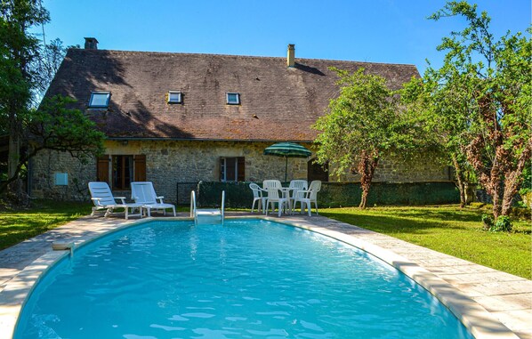 Piscine extérieure