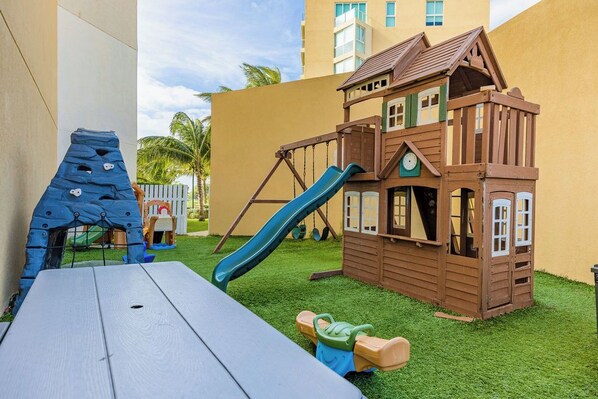 Playground-Kids