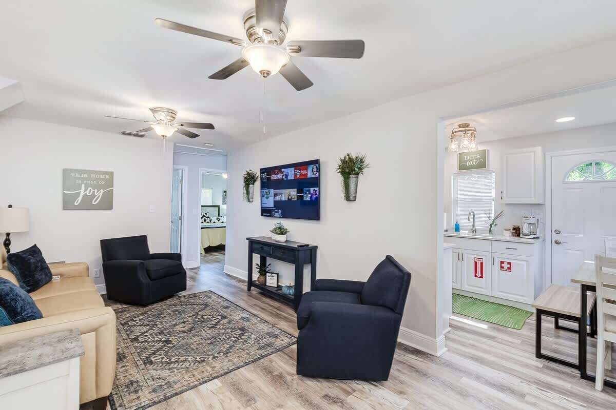 Smart TV, offices