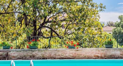 Stunning 6-bed Private Villa With Pool Near Venice