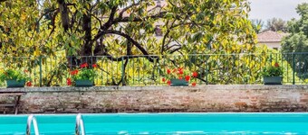 Stunning 6-bed Private Villa With Pool Near Venice