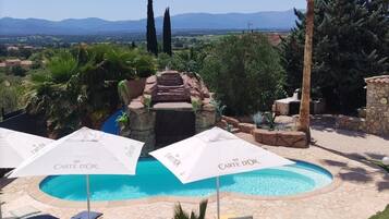 Piscine extérieure, piscine chauffée