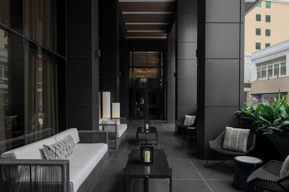 AC Hotel by Marriott San Antonio Riverwalk
