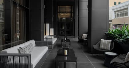 AC Hotel by Marriott San Antonio Riverwalk