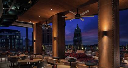 AC Hotel by Marriott San Antonio Riverwalk