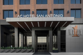 AC Hotel by Marriott San Antonio Riverwalk