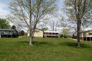 Exterior - Sunrise Escape; Come enjoy breath taking sunrises! (Spring City)