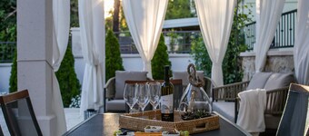 Villa Bante - Luxury Stone House