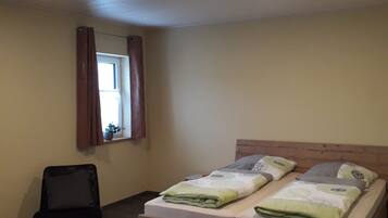 Chambre Double | Wi-Fi gratuit, draps fournis