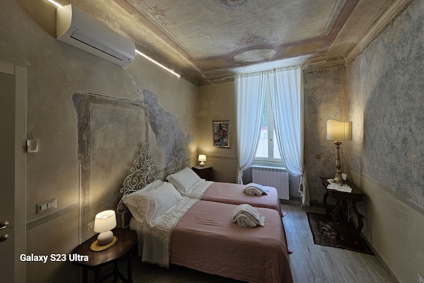 1 Schlafzimmer, Zimmersafe, Schreibtisch, Bügeleisen/Bügelbrett