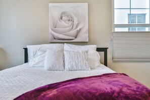 3 dormitorios, tabla de planchar con plancha, wifi gratis y ropa de cama