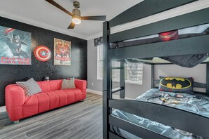 6 bedrooms, iron/ironing board, travel cot, WiFi