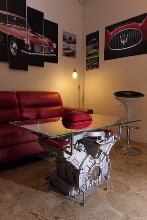 Interior - Vacation apartment opposite historic Maserati factory (Modena)