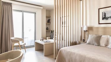 Suite Studio Junior | Coin séjour | Télévision