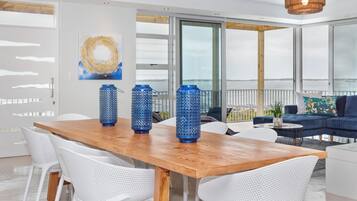 Rumah (5 Bedrooms) | Interior