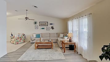 Smart TV, DVD player, stereo