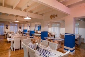 Restaurant - The Dunes Hotel & Resort (Plettenberg Bay)