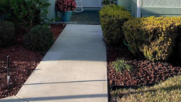 Exterior - Beautiful golf course views, with golf cart access to the villages (Summerfield)