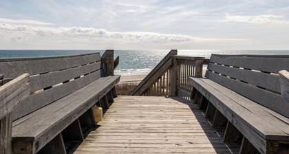 See the Waves Crashing! 7 Night Min. In Season, 3 Night Min. Off Season