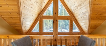 Quandary Peak Cabin Hideaway