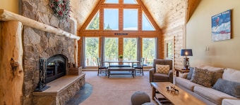 Quandary Peak Cabin Hideaway