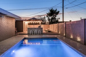 Beheizter Pool