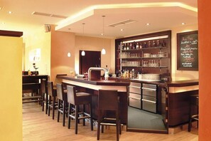 Bar (in der Unterkunft)