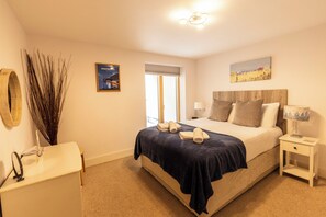 2 Schlafzimmer, Bügeleisen/Bügelbrett, kostenloses WLAN, Bettwäsche