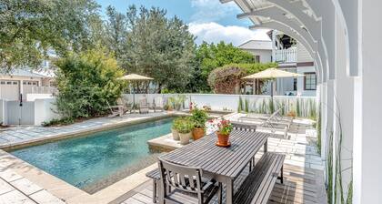 Carefree Cottage - Magnificent Rosemary Beach home w/ a private pool