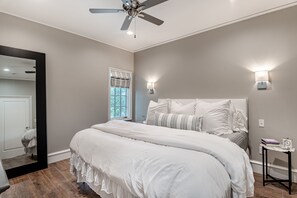 4 habitaciones, escritorio, tabla de planchar con plancha y wifi gratis