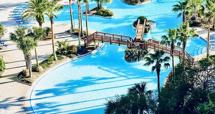 1501 Stunning 2 Bdrm ~ 3Nt Super Savings ~ Heated Pool & Hot Tub ~ Book Nov 15th