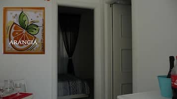 Interni