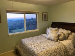 4 soverom, wi-fi (inkludert) og sengetøy