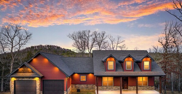 Exterior - Norfork Lake: Family Retreat  (Calico Rock)