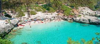 Villa La Luna - Three Bedroom Villa, Sleeps 6