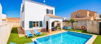 Villa La Luna - Three Bedroom Villa, Sleeps 6
