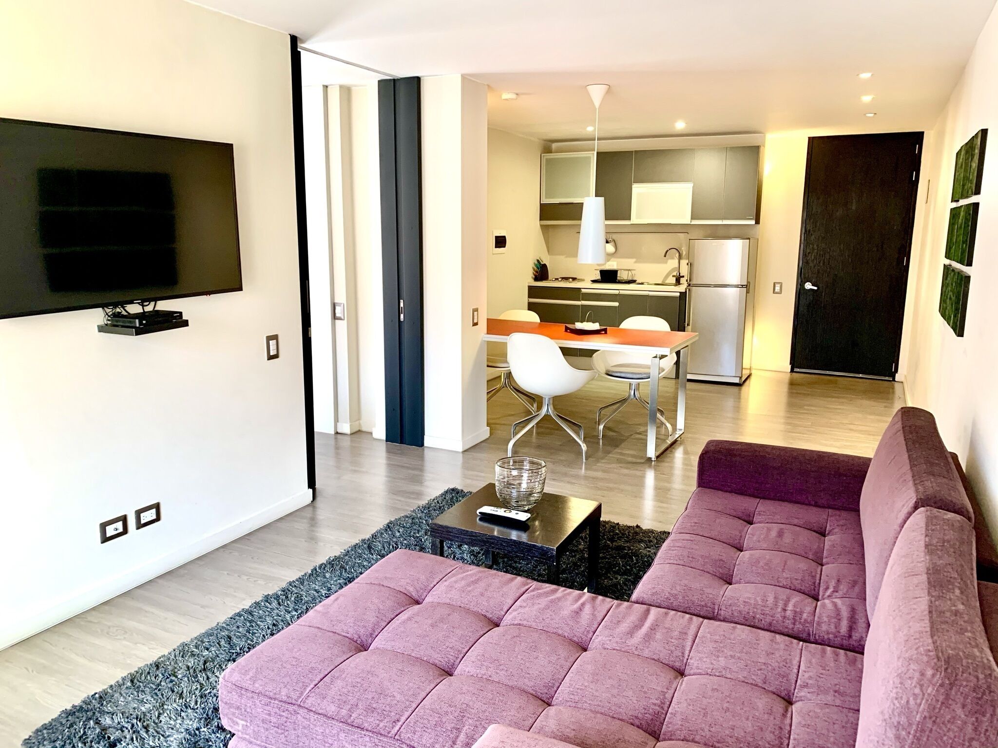 テレビ、おもちゃ