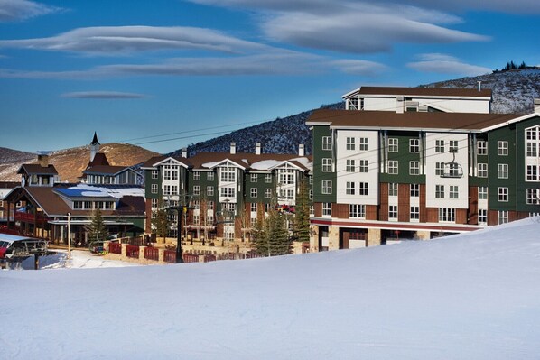 Exterior - Ski in ski out (Park City)