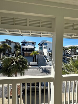 Property grounds - Private pool, FREE BIKES, Across the street from the BEACH! Free Pool Heater! (Panama City Beach)