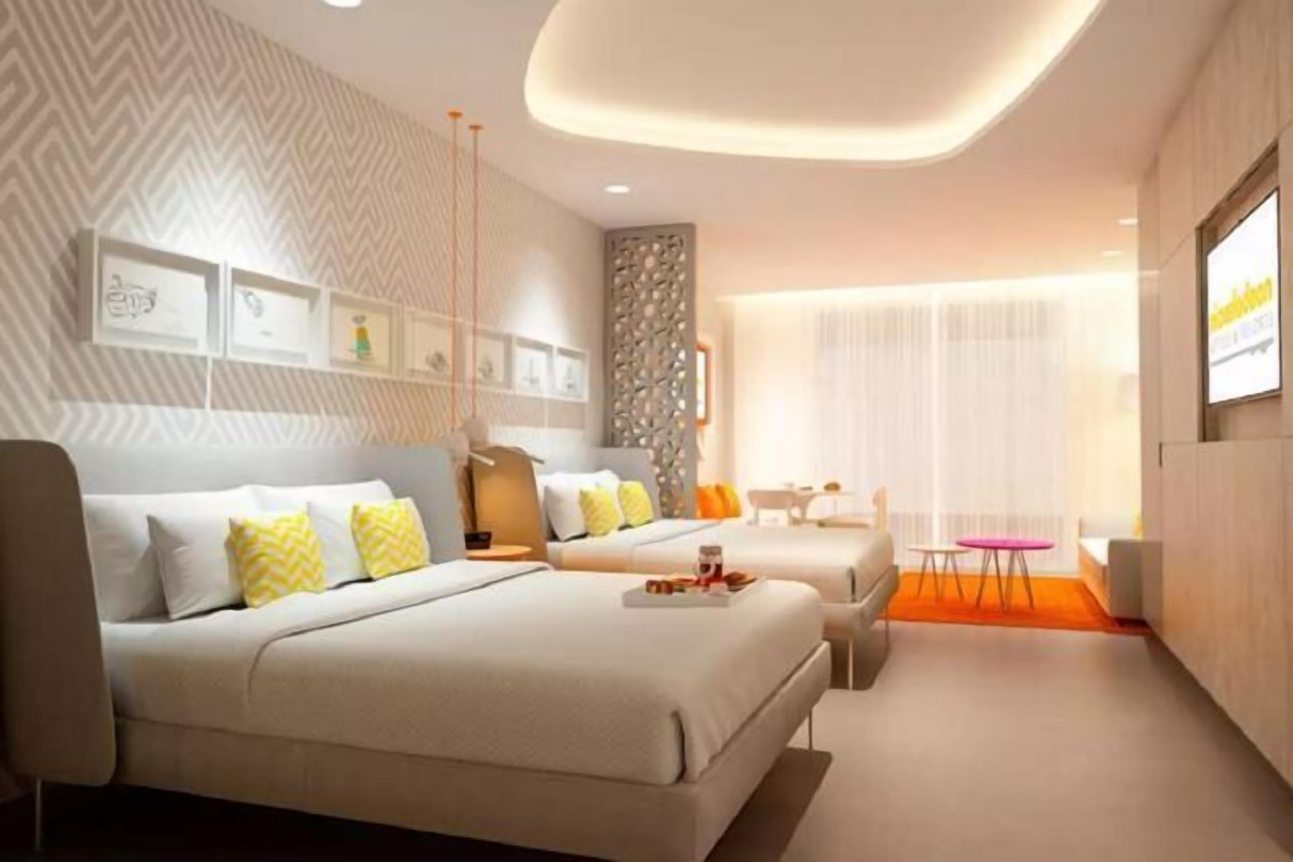 Frette Italian sheets, premium bedding, memory foam beds, free minibar