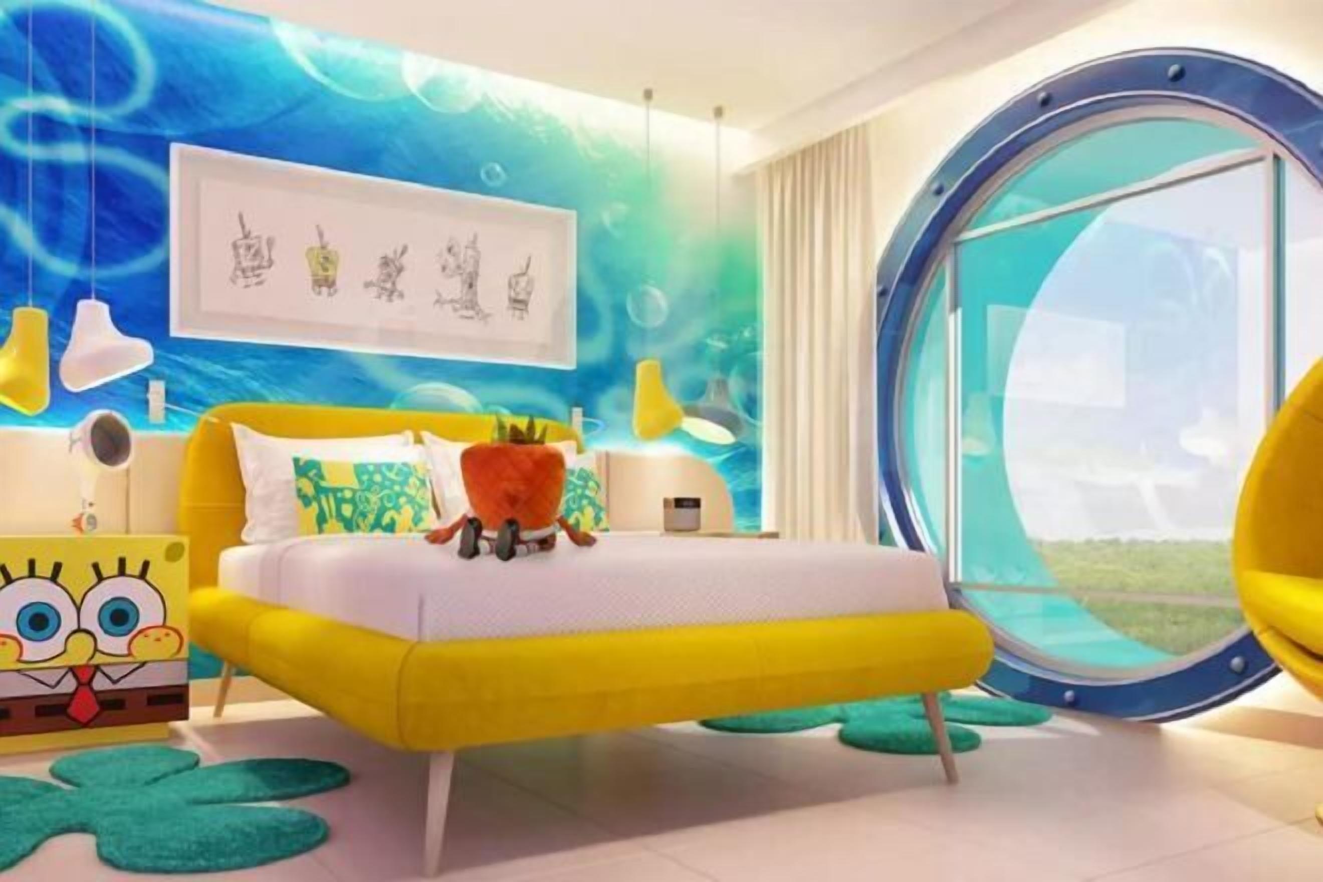 Frette Italian sheets, premium bedding, memory foam beds, free minibar