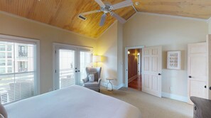 5 Schlafzimmer, Bügeleisen/Bügelbrett, kostenloses WLAN, Bettwäsche