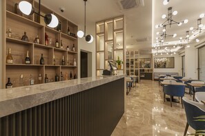 Bar (on property) - Boutique hotel Momentum by Aycon (Budva)