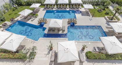 Boutique hotel Momentum by Aycon