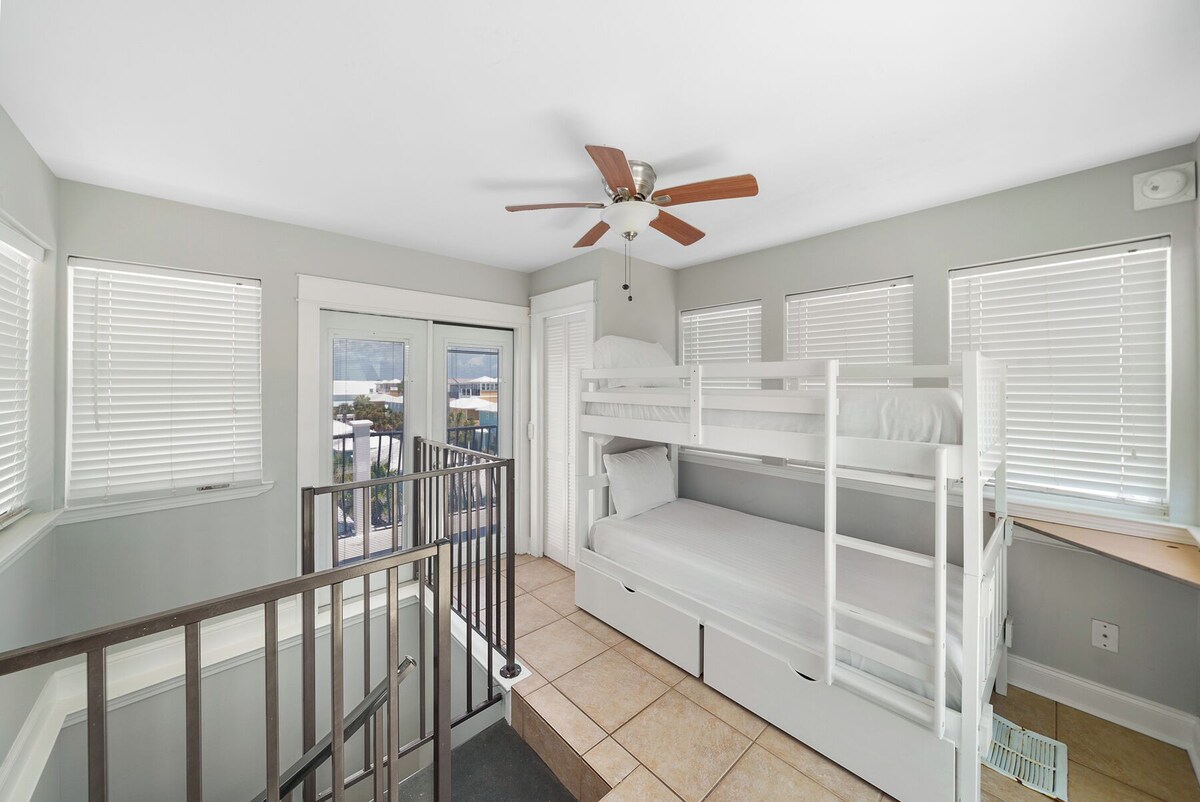 Photo 33 of Across Beach, Pool, Pool Table,Ping Pong, Golf Cart Rental, Amazing Yard, 7 BR