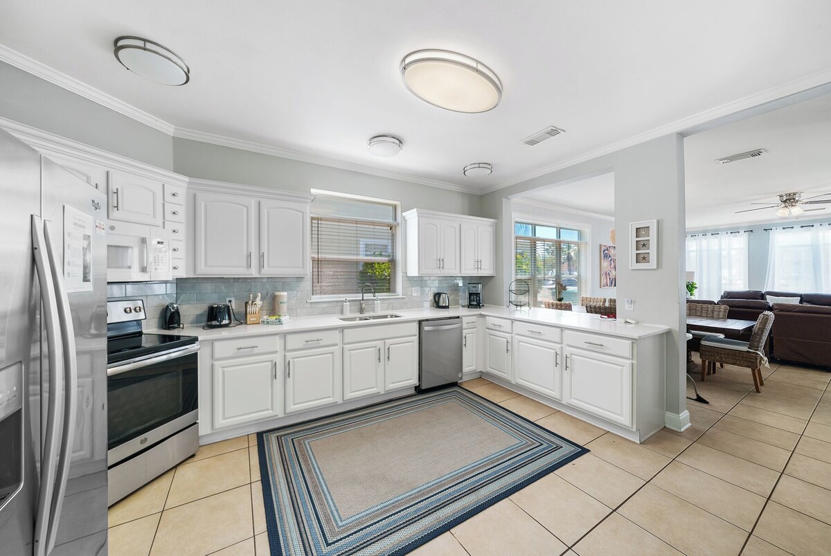 Photo 12 of Across Beach, Pool, Pool Table,Ping Pong, Golf Cart Rental, Amazing Yard, 7 BR